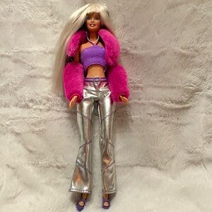 Barbie Jam N Glam Doll With Ever-Flex Waist # 50257 Blonde/Purple Mattel 2001